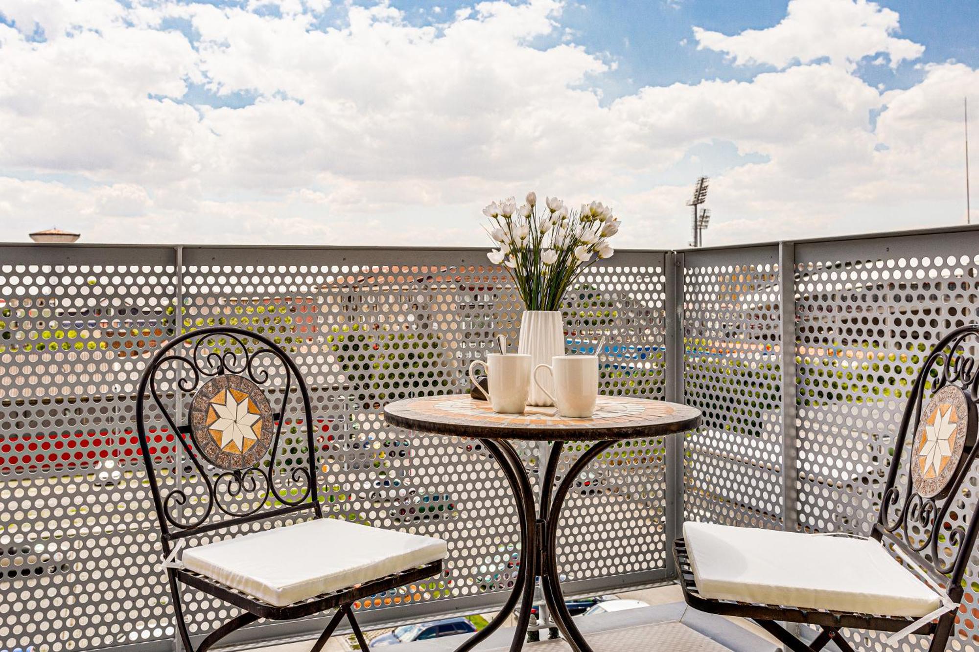 Ari Olive Apartment Near Atrium & Afi Mall Арад Экстерьер фото